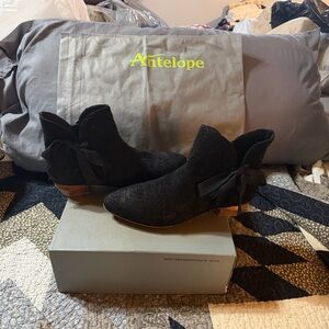 Antelope Women's Black Ankle Booties with Bow